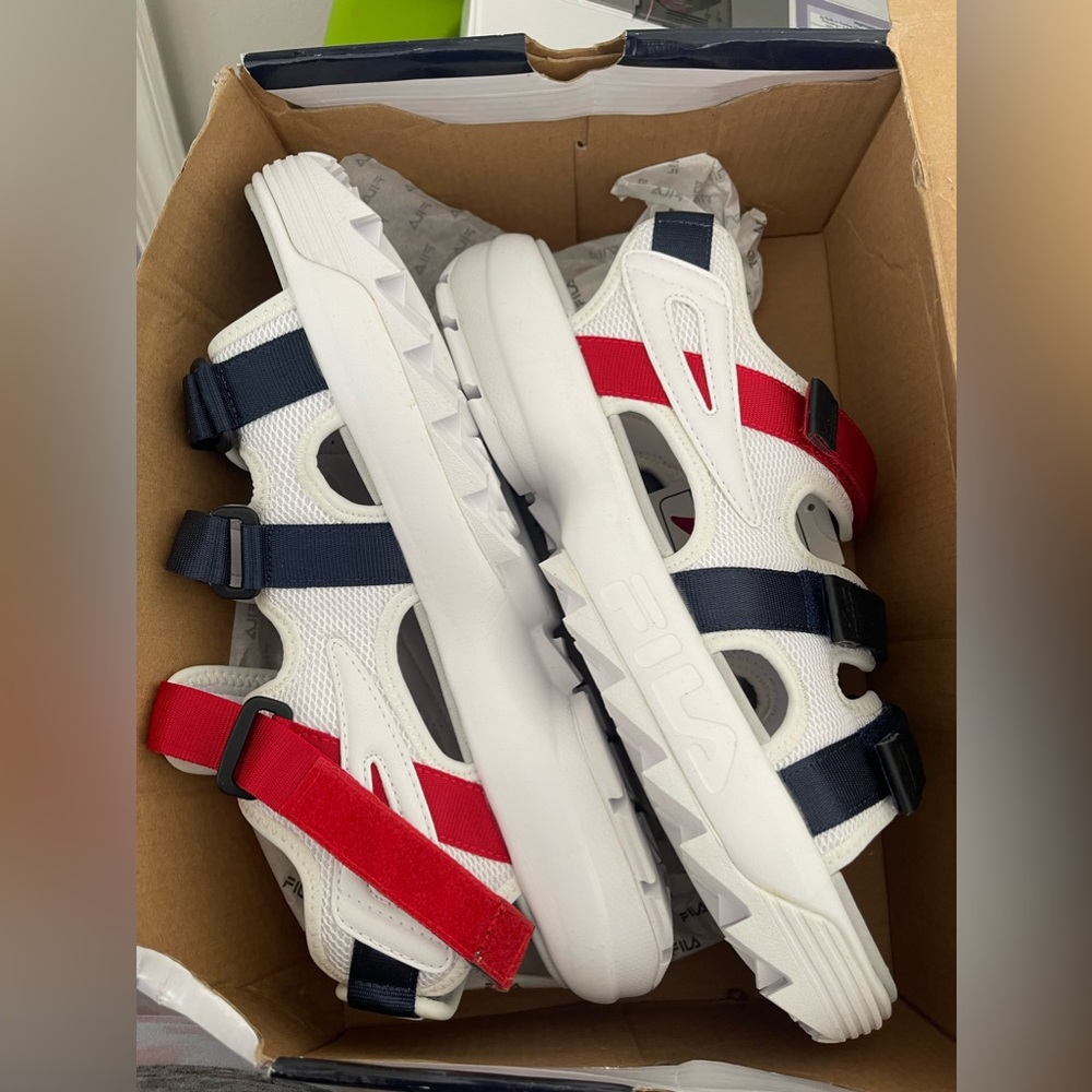 Brand New Fila Disruptor Sandal